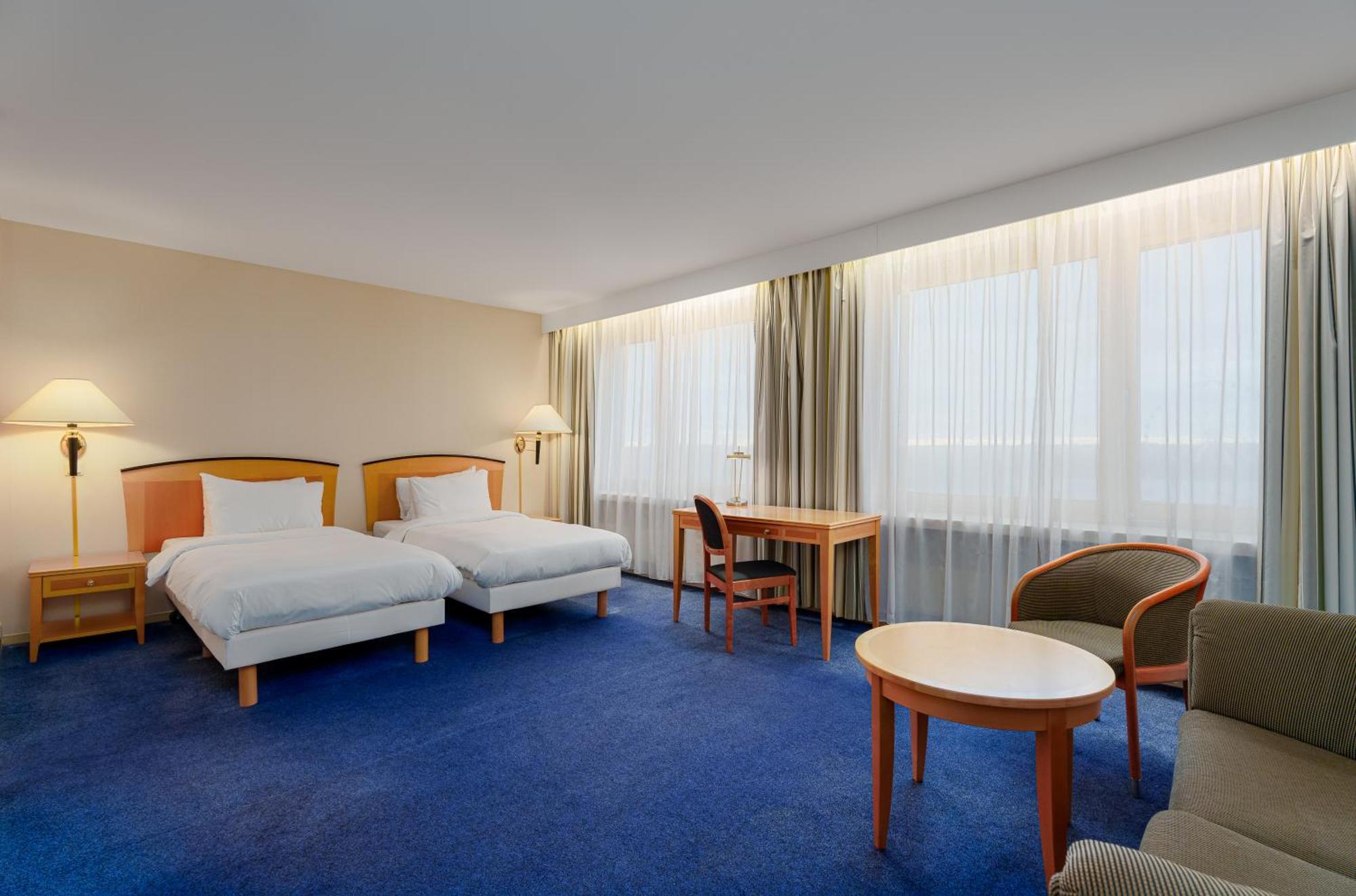Radisson Blu Hotel & Spa, Daugava Ryga Zewnętrze zdjęcie
